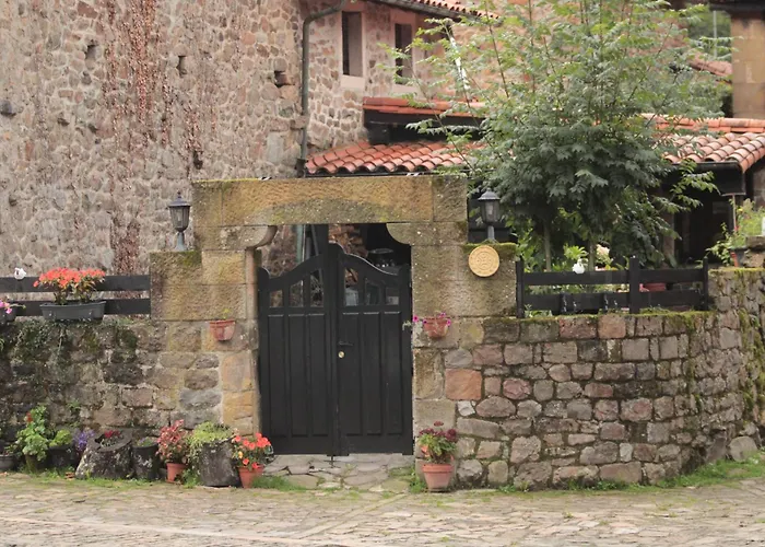 El Gallinero De La Villana * Bárcena Mayor